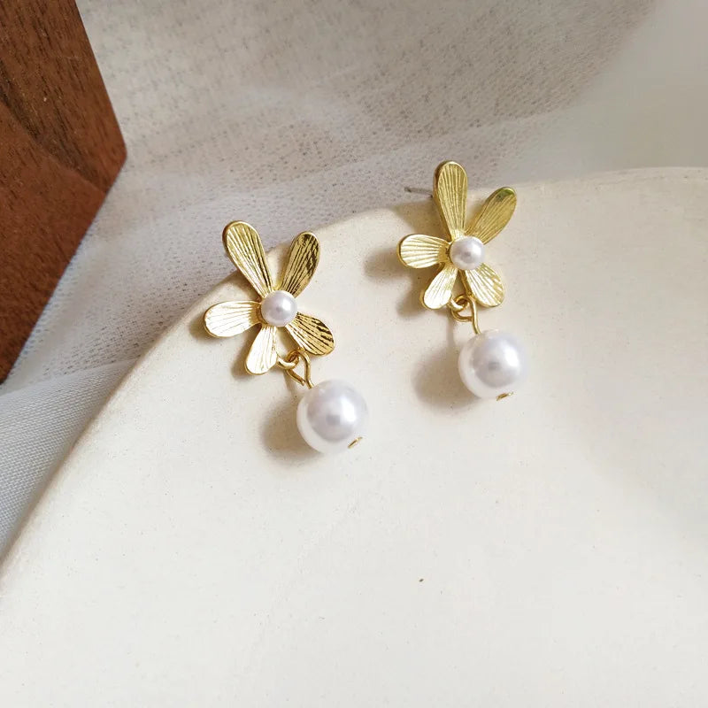 925 Silver Needle Simulated Pearl Drop Earrings French Gold Color Flower Earrings For Women Fashion Accessories Jewelry Gift