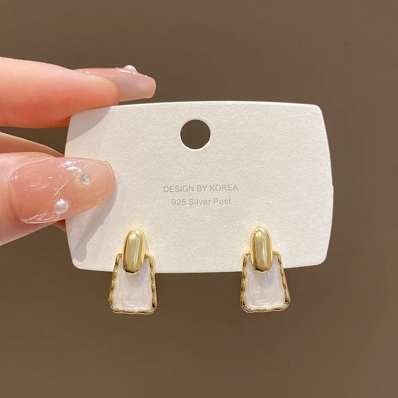 2025 New Light Luxury Elegant Square Oil Drops Earring Geometric Dangle Earrings For Women Fashion Sweet Metal Jewelry Gifts