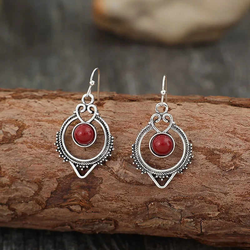 Ethnic Silver Color Round Red Stone Earrings Vintage Metal Geometry Carving Heart Pattern Dangle Earrings for Women Jewelry